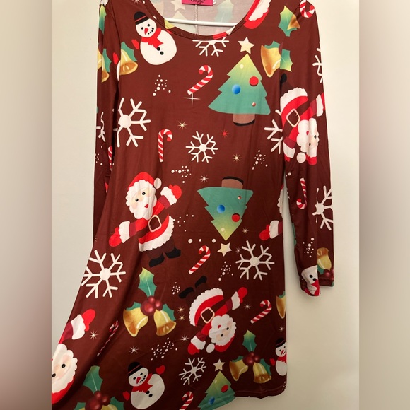 CHRISTMAS DRESS! - Picture 5 of 5